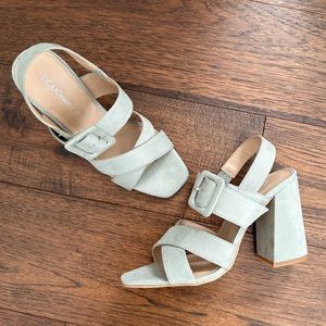 New in Box BCBGeneration Mint Green Large Buckle Heels | Size 8